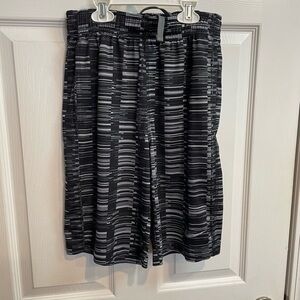 Nike youth medium, Stylish Black and Gray shorts